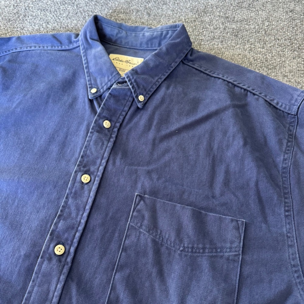 Eddie Bauer Button Down Shirt Mens XL Long Sleeve Cotton Twill Blue Relaxed 90s